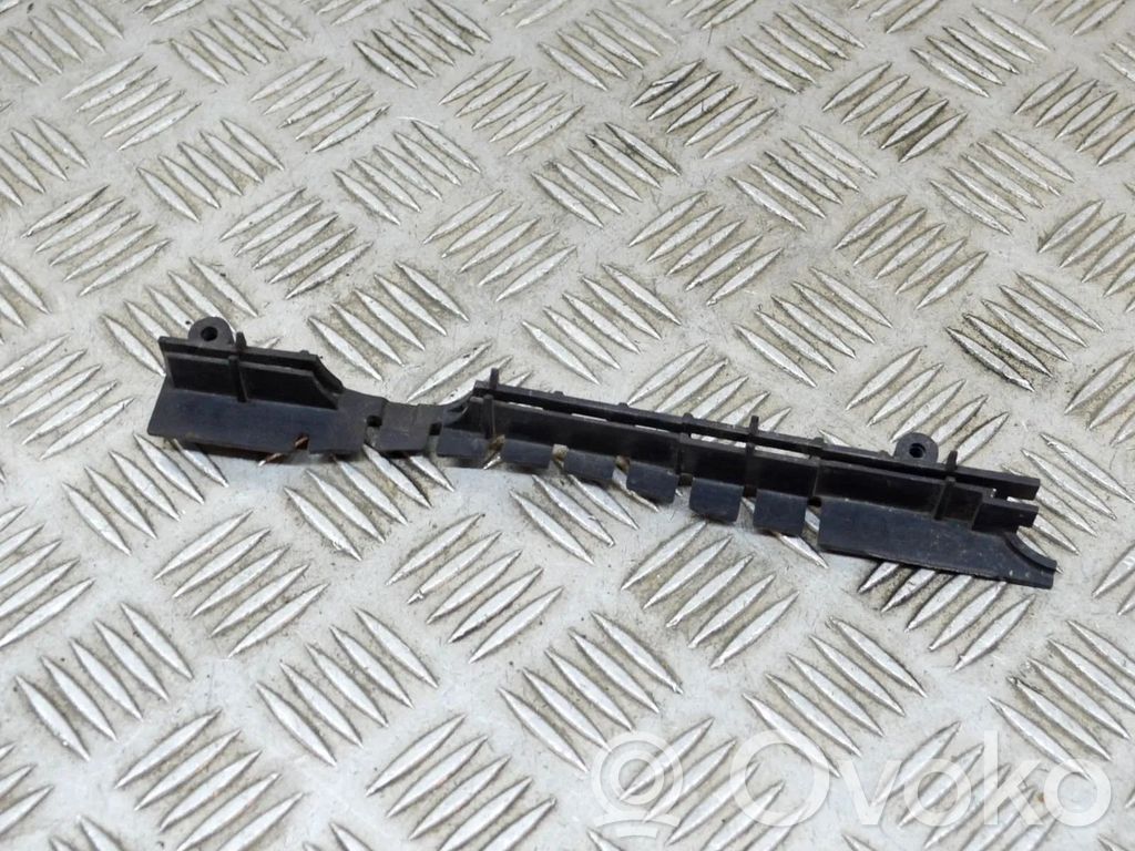 Land Rover Range Rover Evoque L538 Halterung Schlossträger Frontträger Frontmaske 
