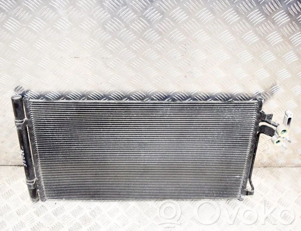 Land Rover Range Rover Evoque L538 Radiatore di raffreddamento A/C (condensatore)