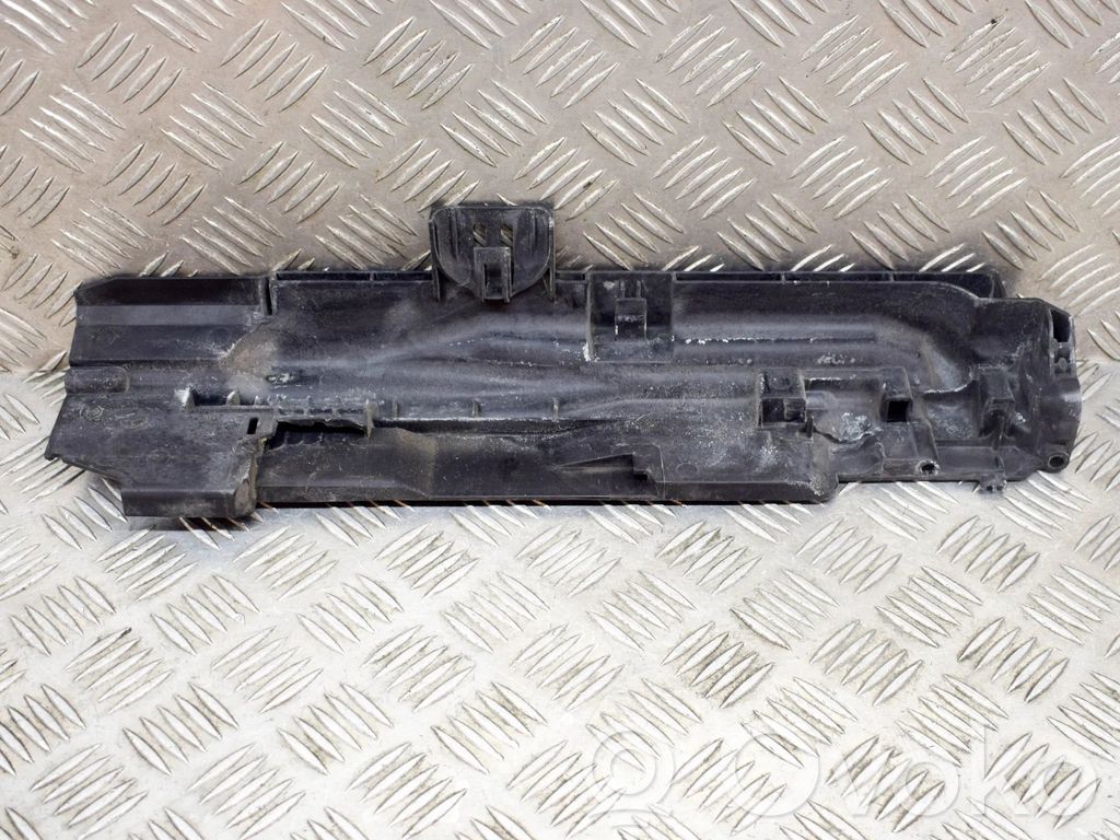 Radiator support slam panel bracket   7524914