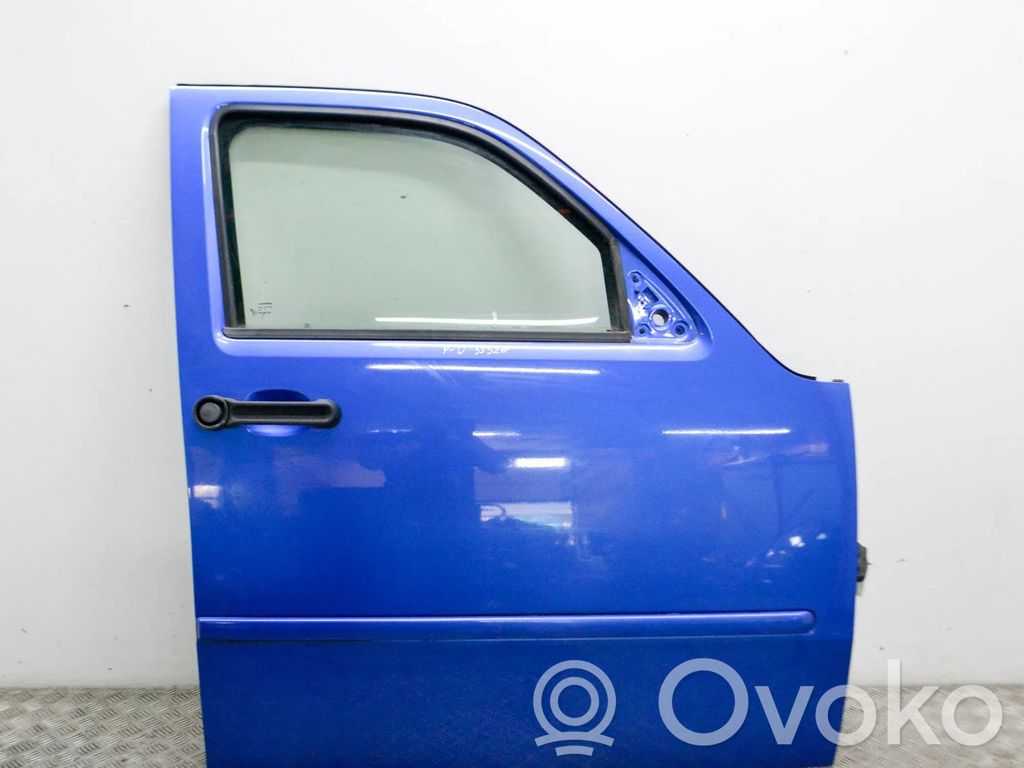 Dodge Nitro Durvis 