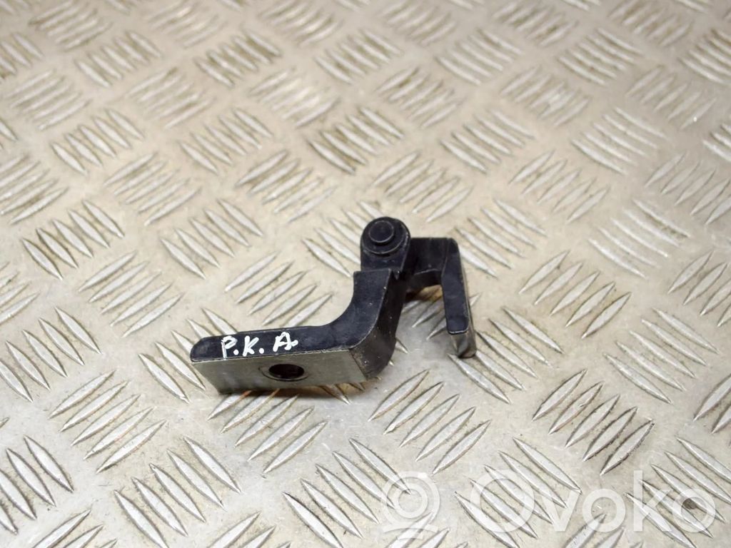 BMW i3 Front door upper hinge 