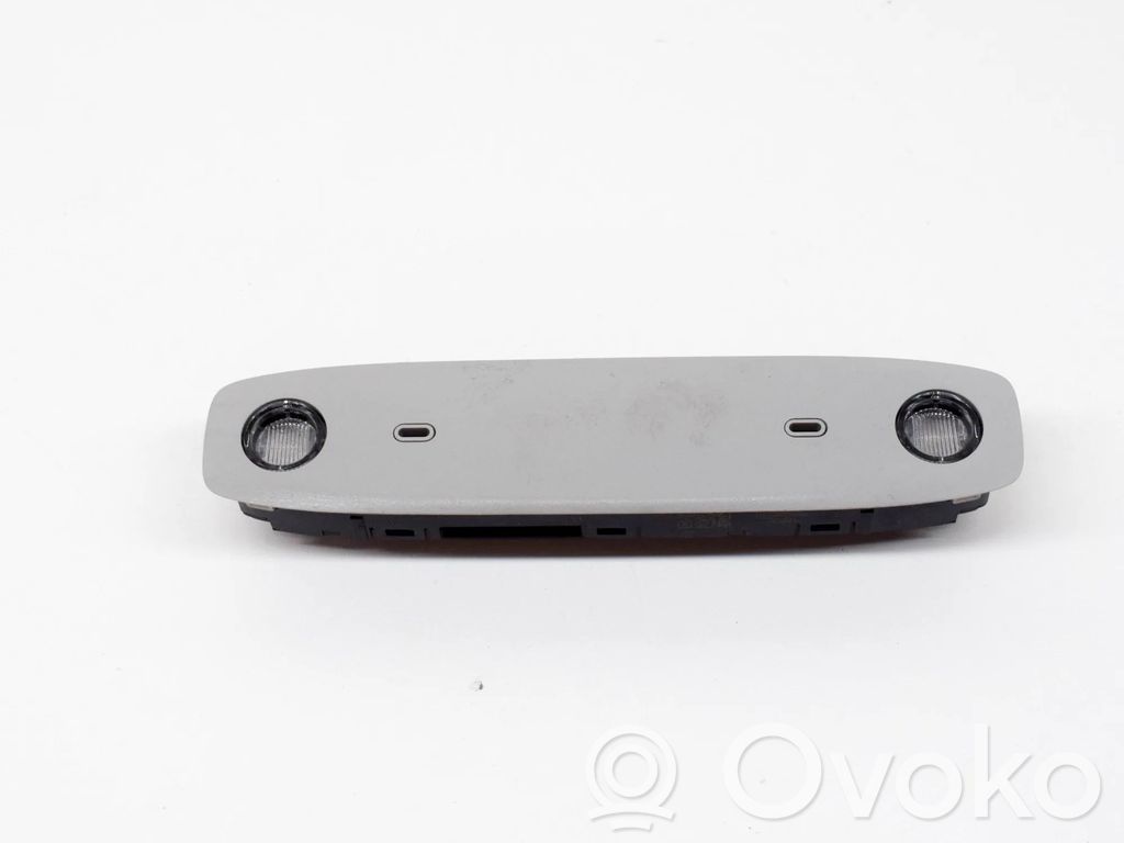 Tesla Model 3 Etuistuimen valo 