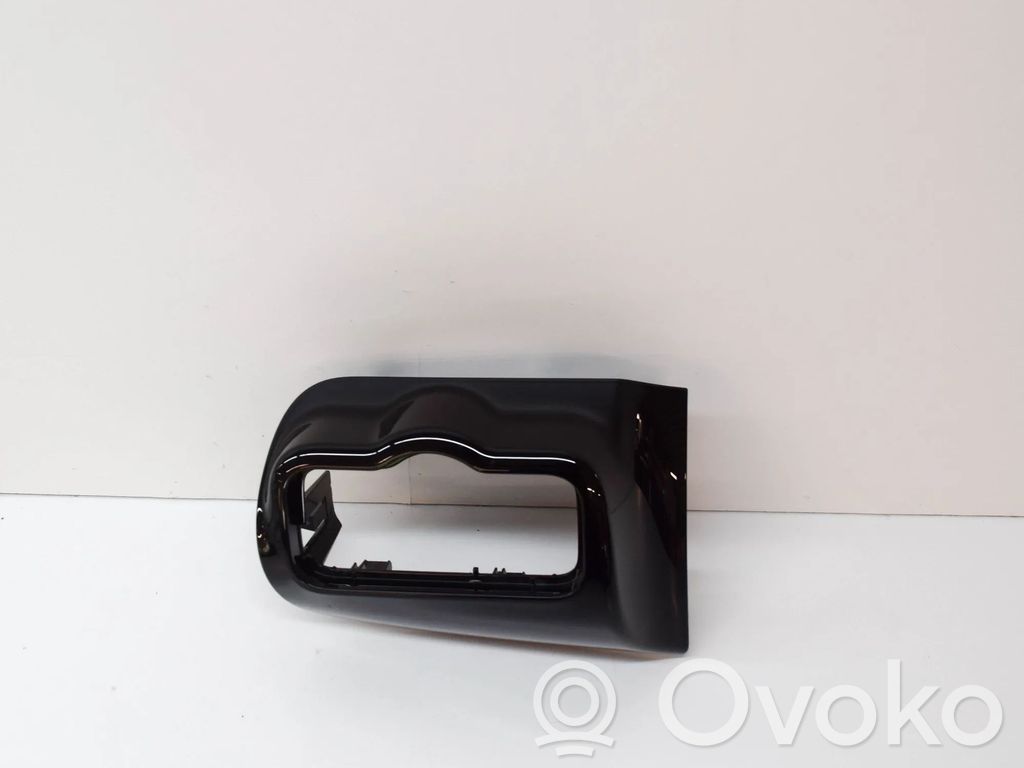 Mercedes-Benz A W177 Rivestimento del pannello