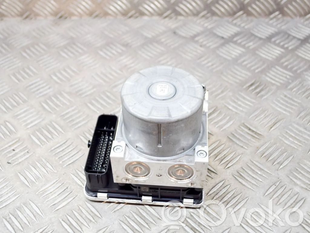 Volkswagen Tiguan ABS Pump 