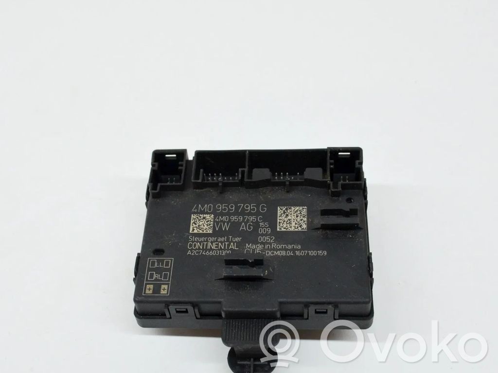 Audi A4 Allroad B9 Door control unit/module 