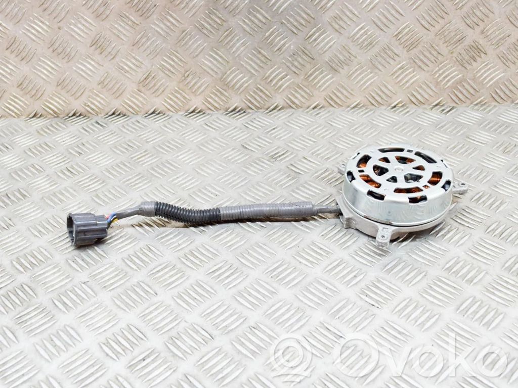 Tesla Model 3 Elektrisks radiatoru ventilators 