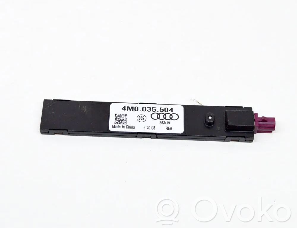 Pystyantennivahvistin   4M0035504