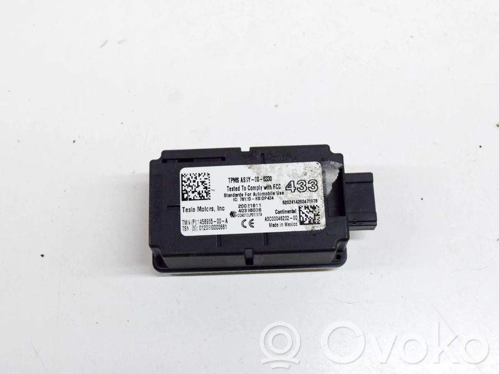 Tesla Model 3 Tire pressure control unit 