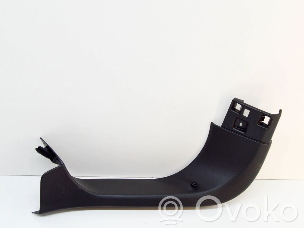 Peugeot 2008 II Tailgate trim 