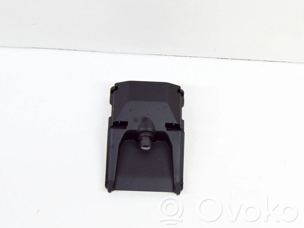 Peugeot 3008 II Windshield/windscreen camera 