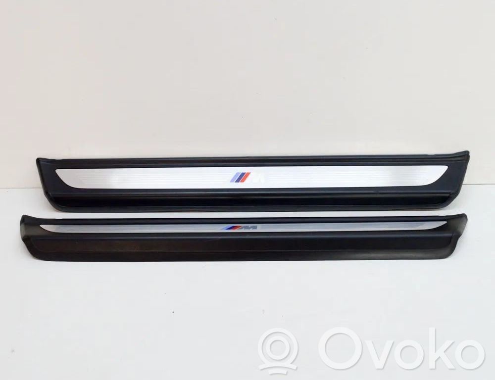 BMW 6 F12 F13 Zestaw listew progowych (wewnętrznych) 