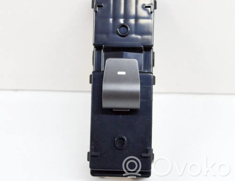 Hyundai Ioniq Electric window control switch 
