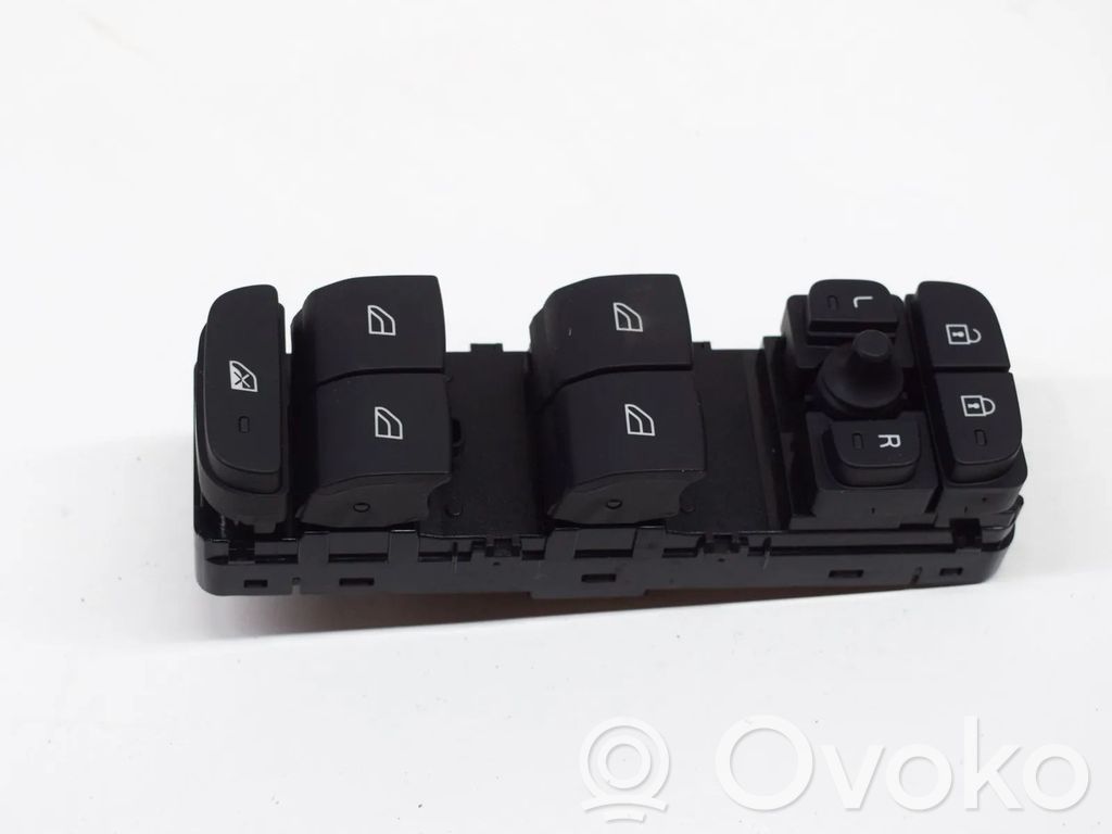 Volvo XC40 Electric window control switch 