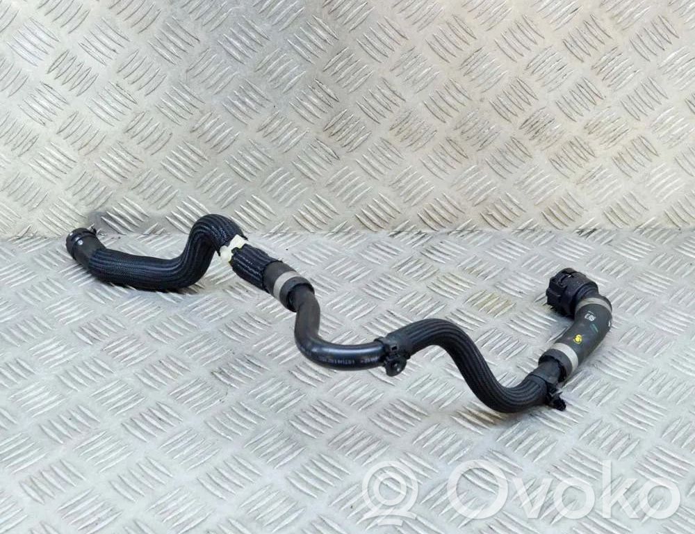 Jaguar I-Pace Engine coolant pipe/hose 