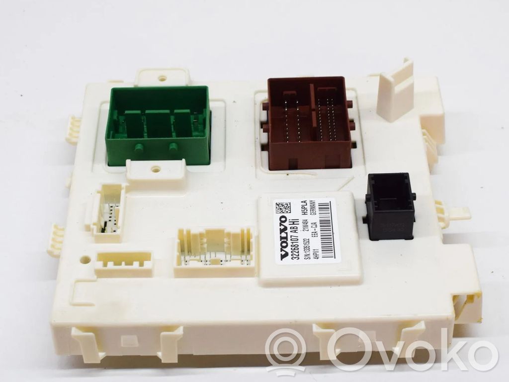 Volvo XC40 Module de contrôle carrosserie centrale 
