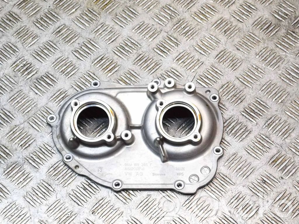 Porsche Panamera (971) other engine part 