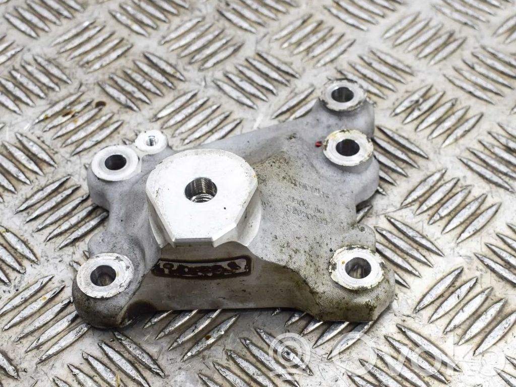Porsche Macan (95B) Engine mounting bracket 