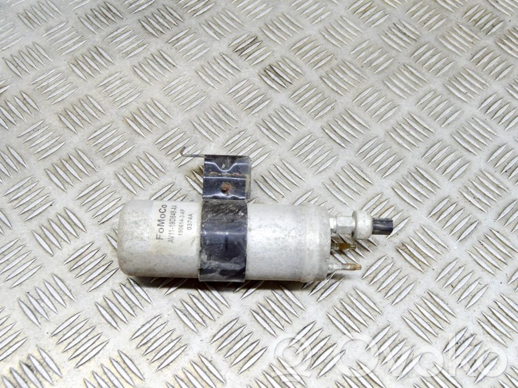 Ford Fiesta Ilmastointilaitteen ilmankuivain (A/C) 