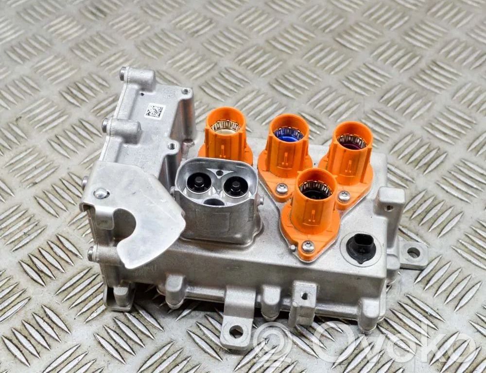 Mercedes-Benz EQC Releu control curent 