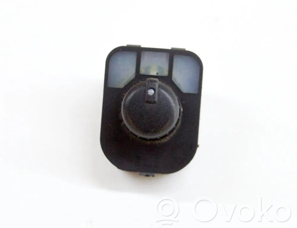 Audi Q3 8U Interruptor del espejo lateral 