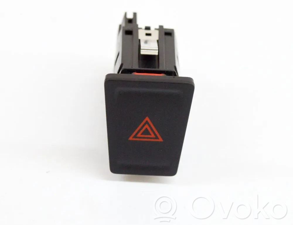 BMW i3 Hazard light switch 