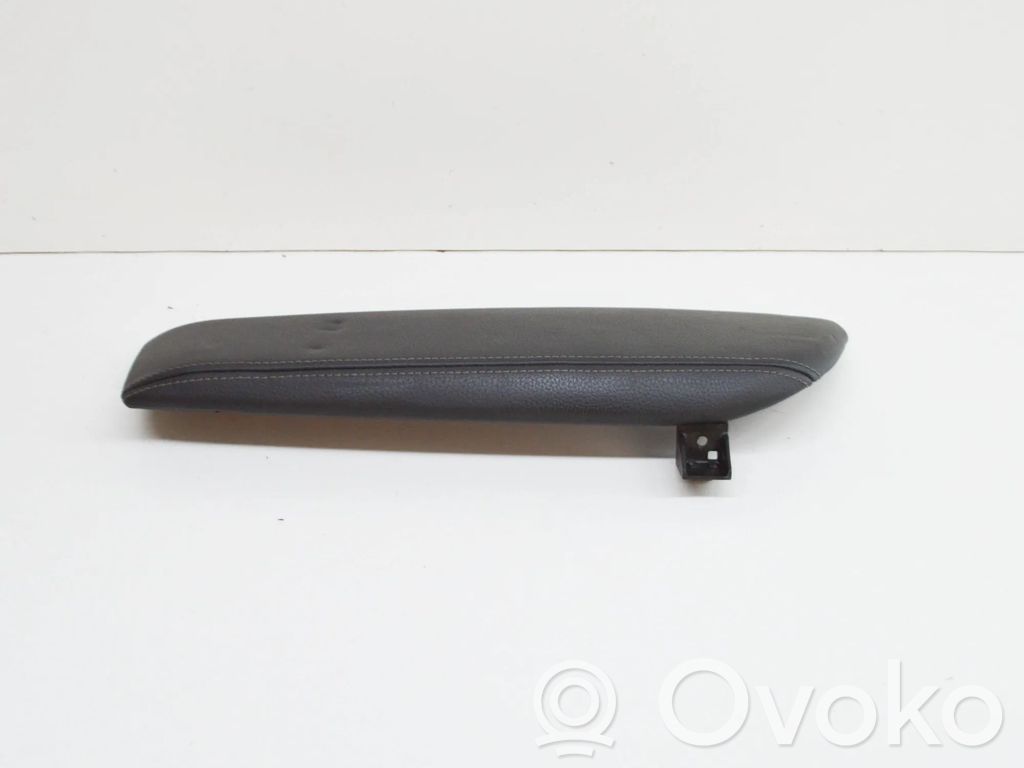 BMW 5 G30 G31 G38 Bracciolo 