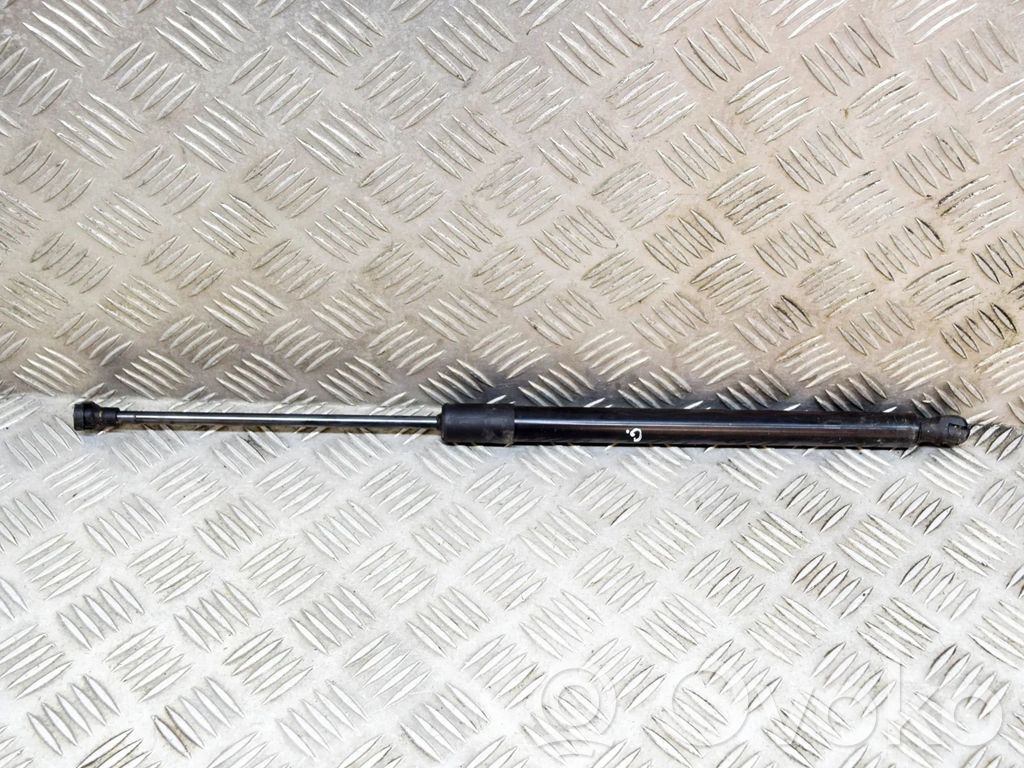 Volkswagen Golf VII Amortyzator klapy tylnej bagażnika