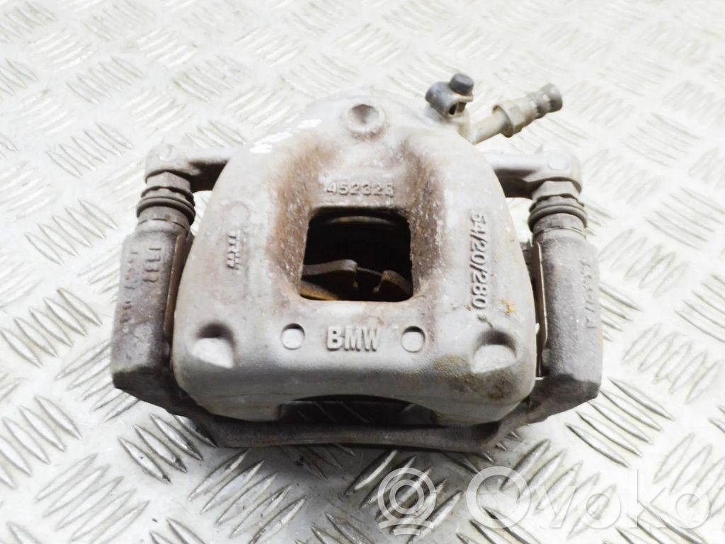 Etujarrusatula   6860270