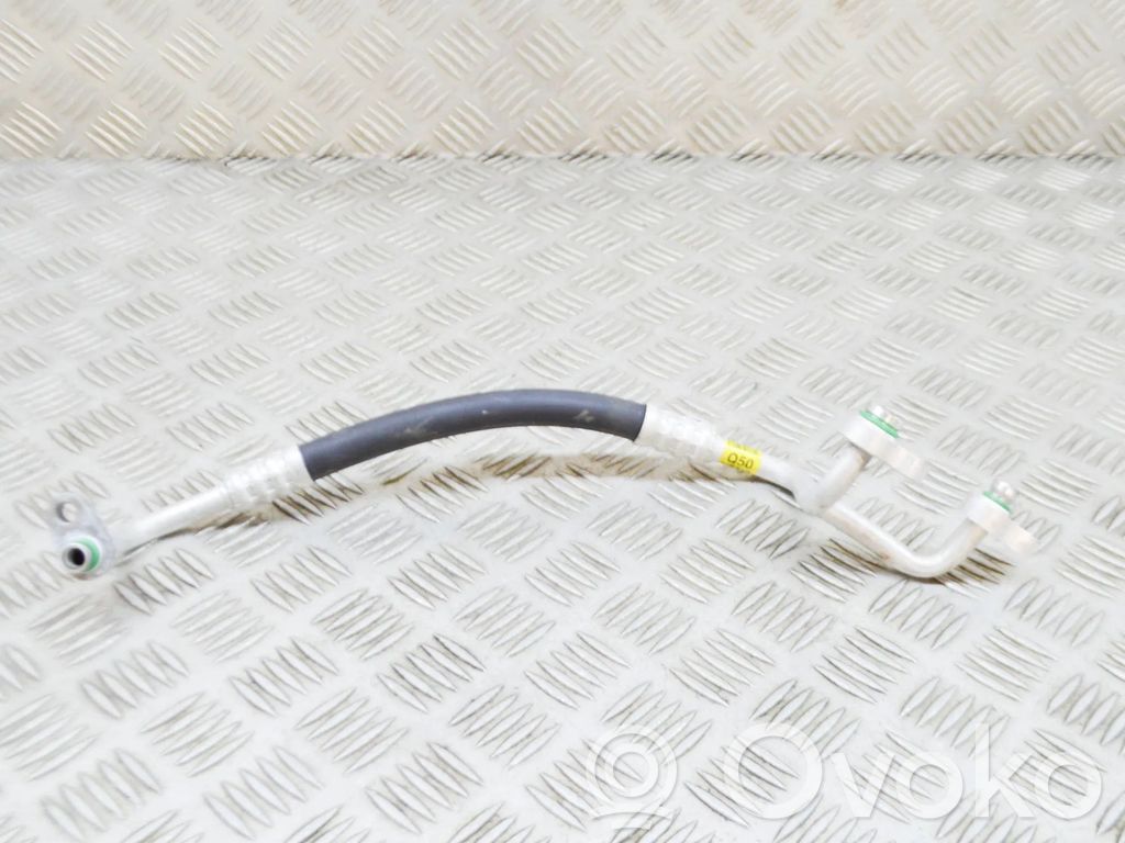 KIA Niro Ilmastointilaitteen putki (A/C)