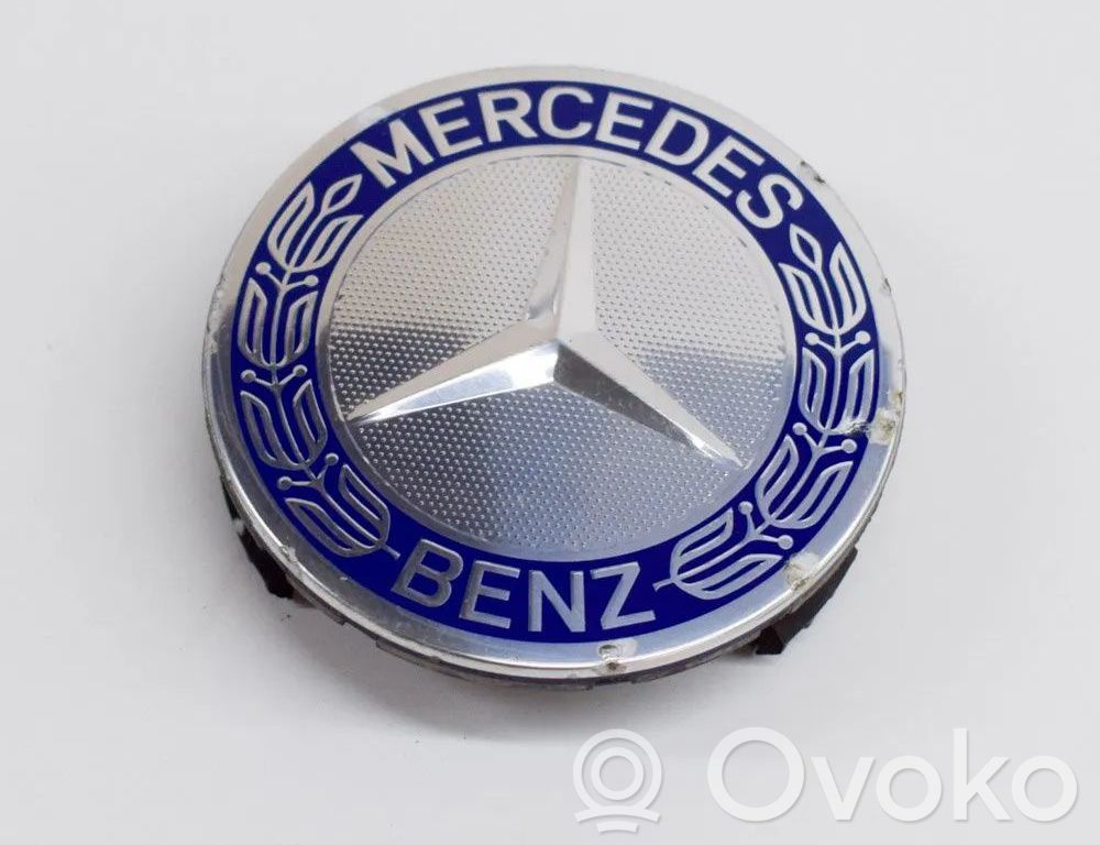 Mercedes-Benz C W205 Mozzo/copricerchi/borchia della ruota R20