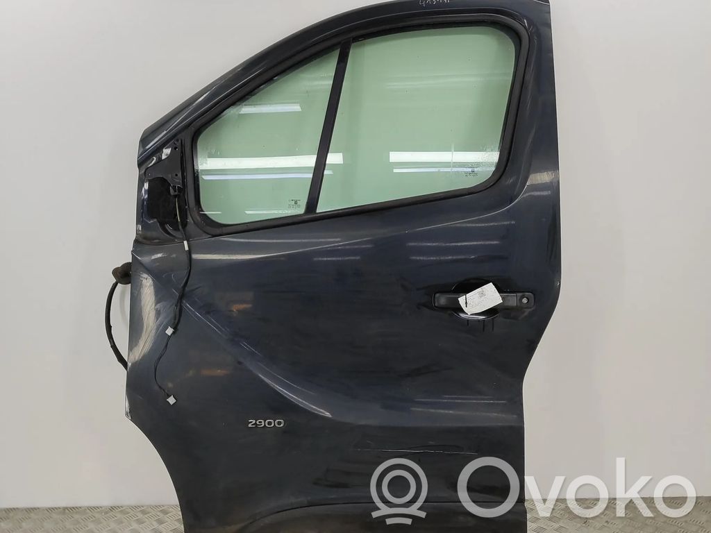 Opel Vivaro Drzwi przednie 