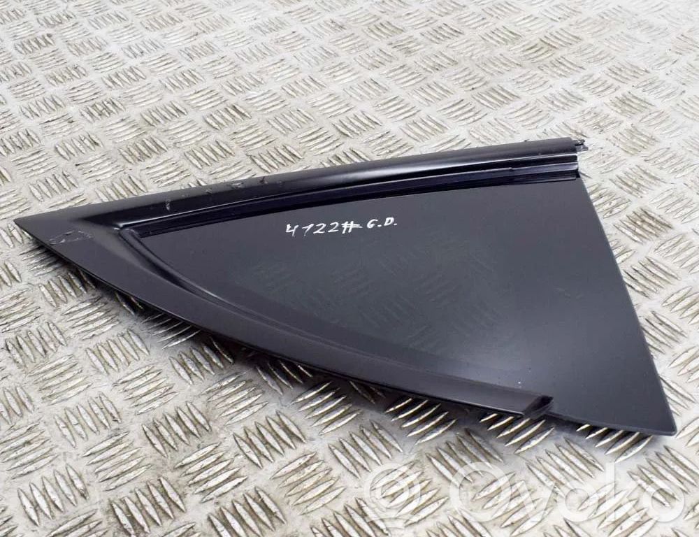 Tesla Model Y Rear side window 