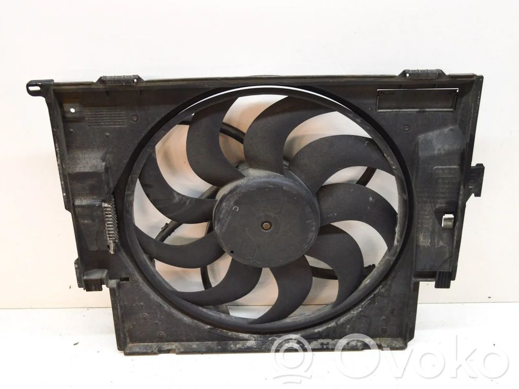 BMW 3 F30 F35 F31 Convogliatore ventilatore raffreddamento del radiatore 