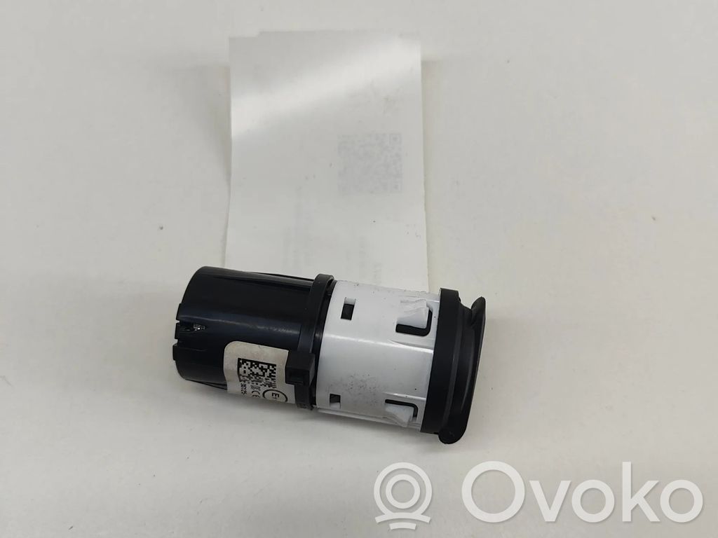KIA EV6 USB-pistokeliitin 