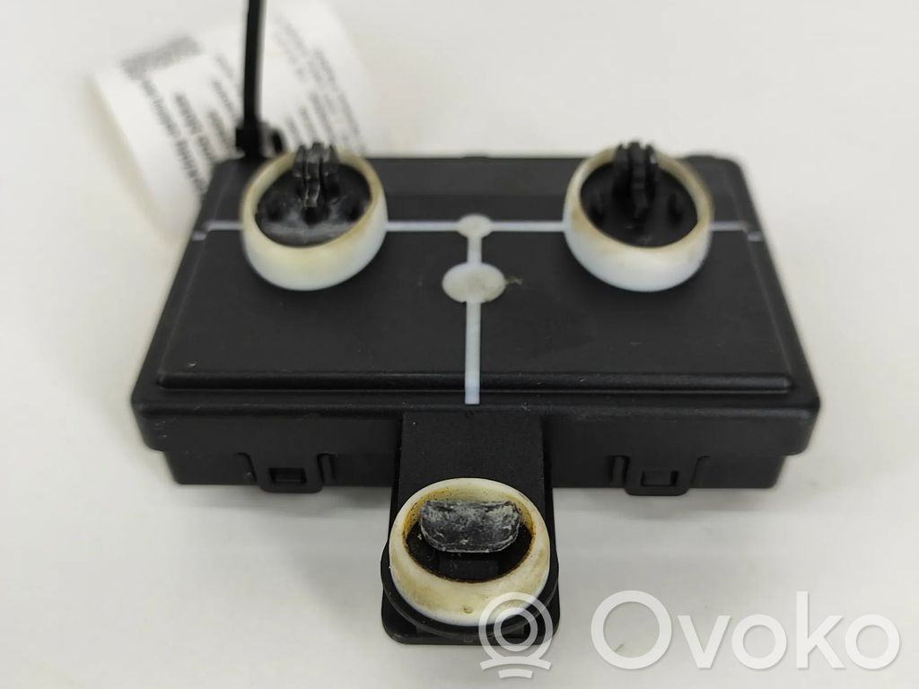 Unidad de control/módulo de la puerta   1EA959593,1EA959593D