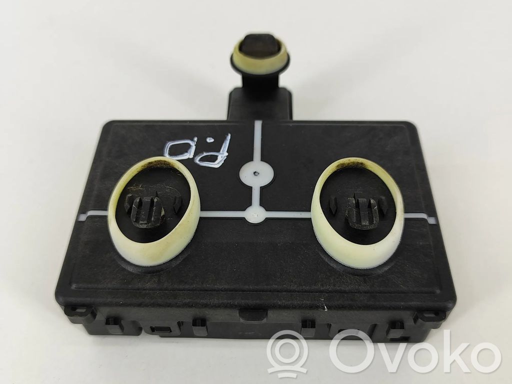 Unidad de control/módulo de la puerta   8W0959593F,8W0959593H