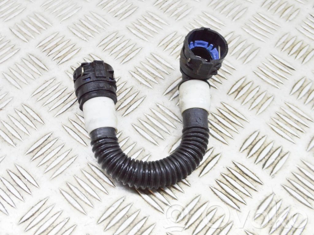 Tesla Model 3 Engine coolant pipe/hose 
