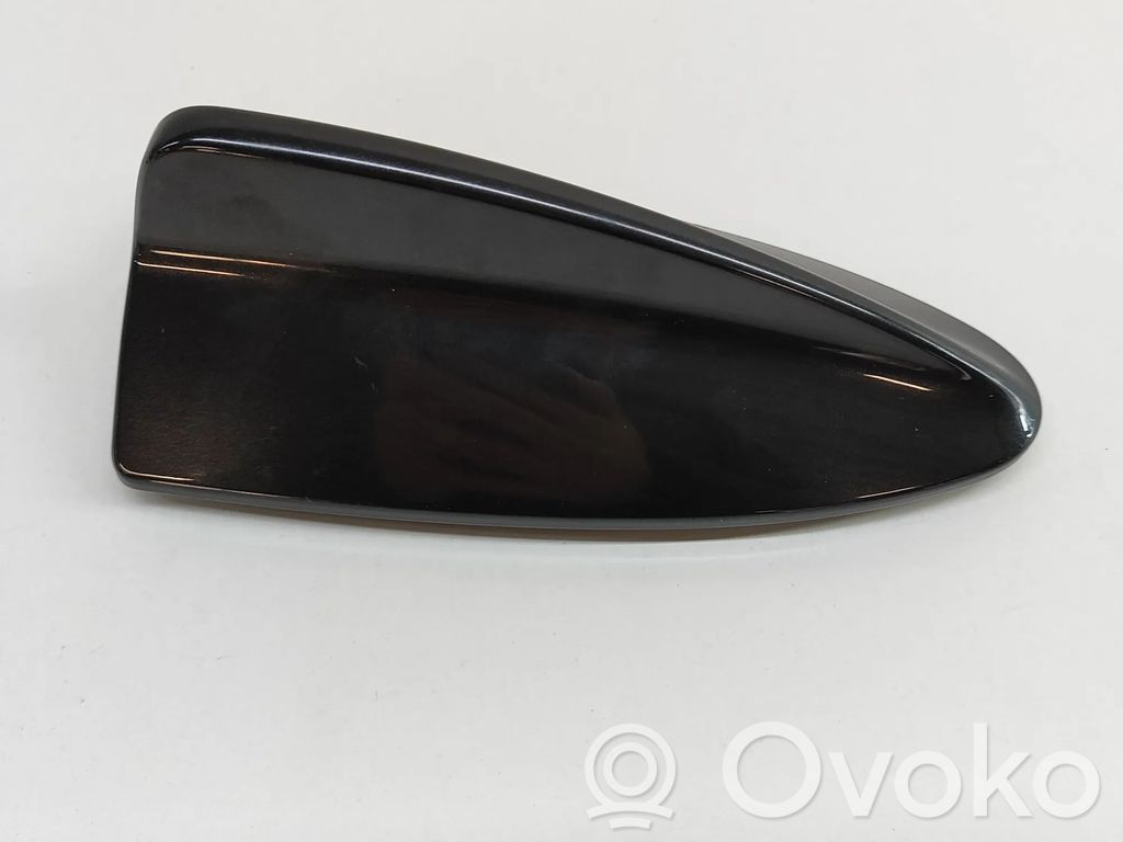 BMW 5 F10 F11 Copertura dell’antenna tetto (GPS) 