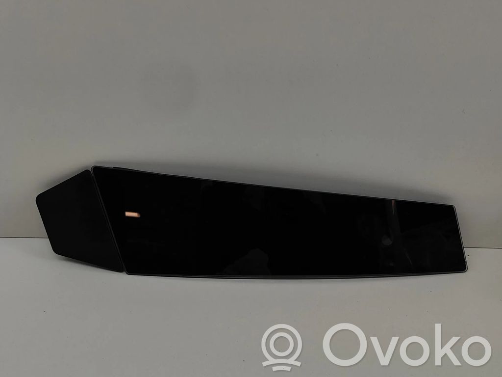 Tesla Model 3 Pilar (B) (superior) 