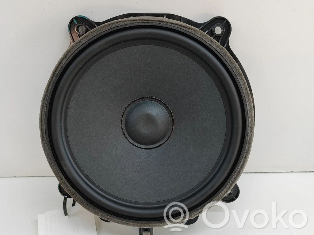 Altavoz de la puerta delantera   107974400E
