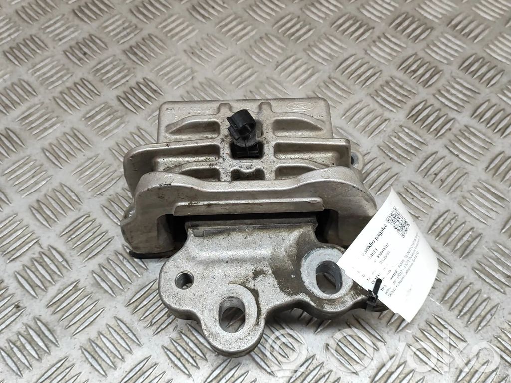 Ford Transit Custom Engine mount bracket 