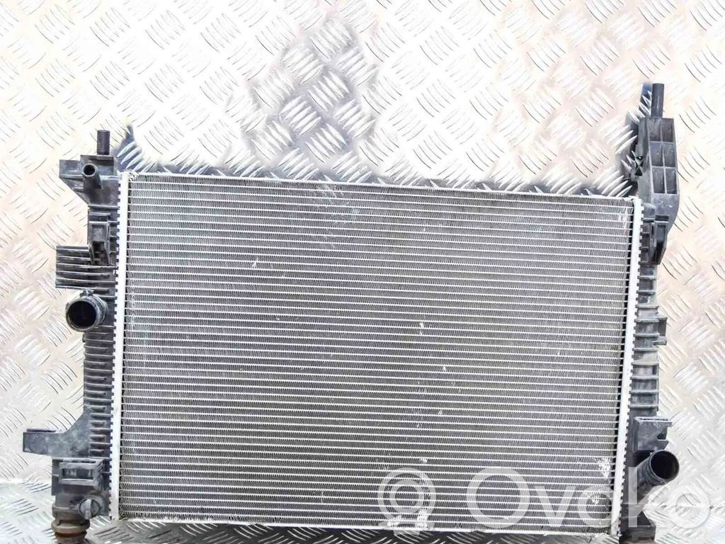 Coolant radiator   CV618005VB,CV618C342VB