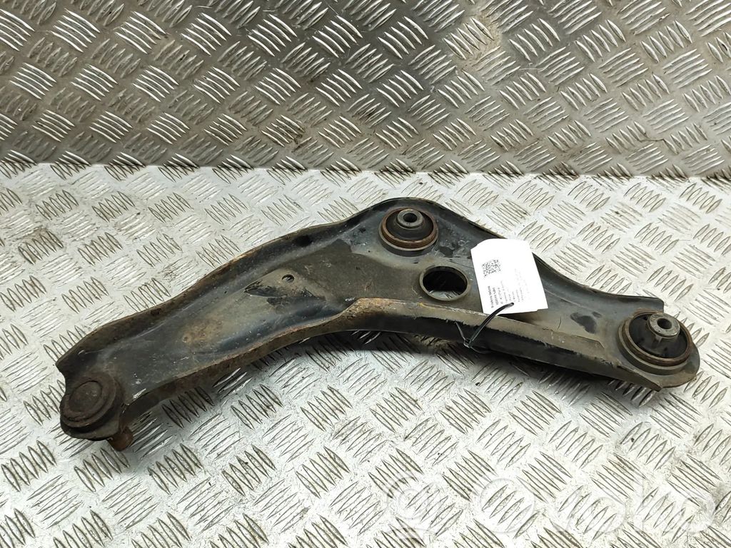 Nissan Qashqai Querlenker Achsschenkel vorne 