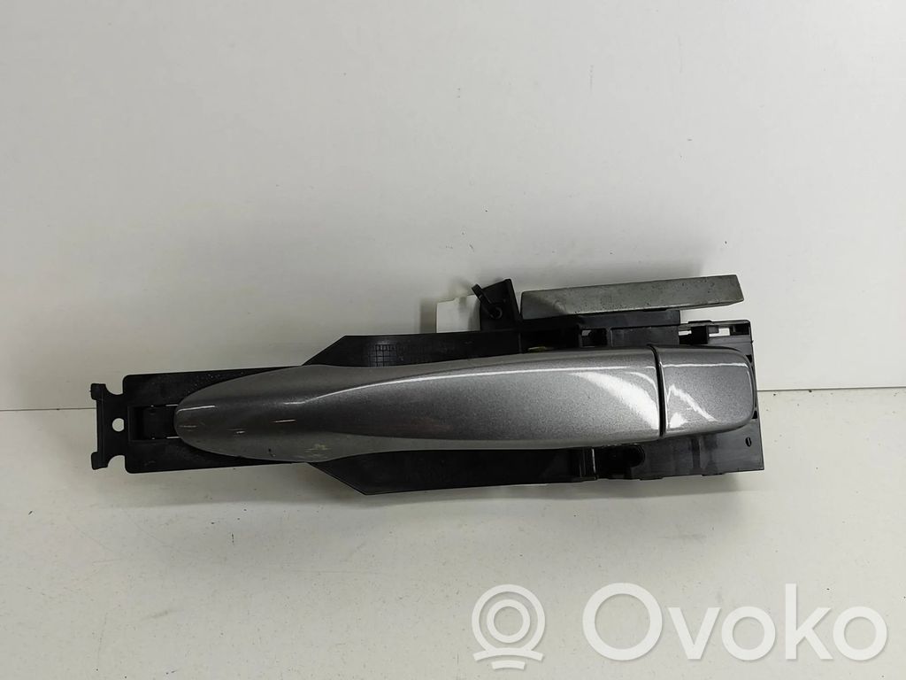 Nissan Qashqai Etuoven ulkokahva 