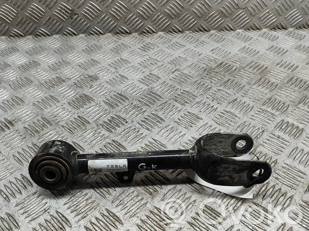 Rear upper control arm/wishbone   118842300A