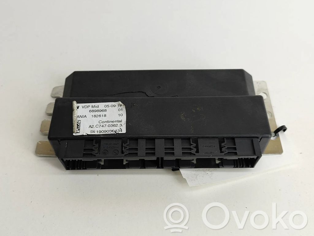 BMW X3 G01 Air suspension control unit module (rear) 
