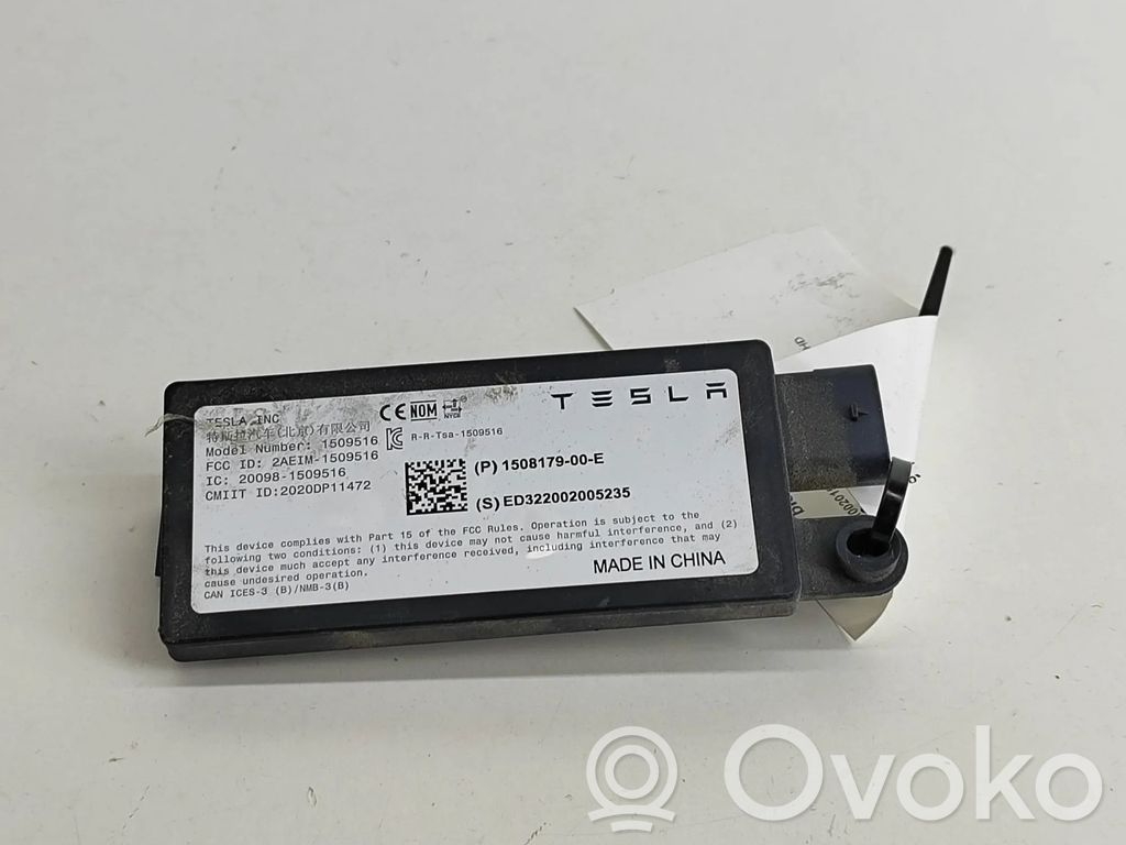 Tesla Model Y Bluetoothin ohjainlaite/moduuli 