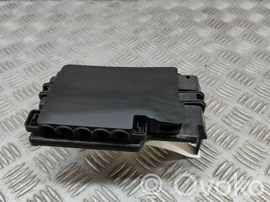 Skoda Scala Current control relay 