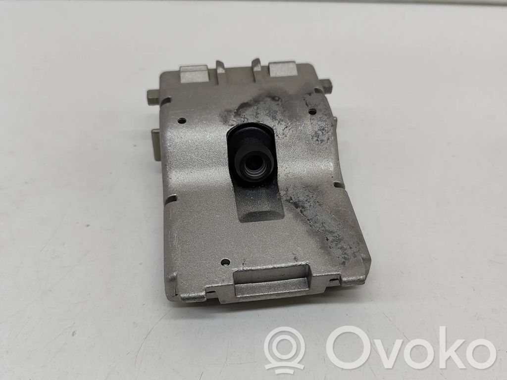Jeep Grand Cherokee (WK) Windshield/windscreen camera 