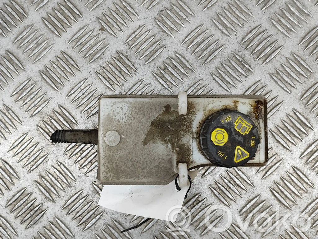 Ford Transit -  Tourneo Connect Brake fluid reservoir 